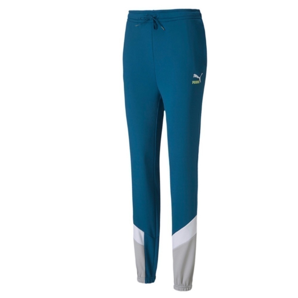 Puma Track Suit - Picture 3 of 15